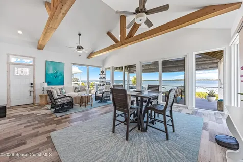 18 Vip Island Grant-valkaria FL 32949