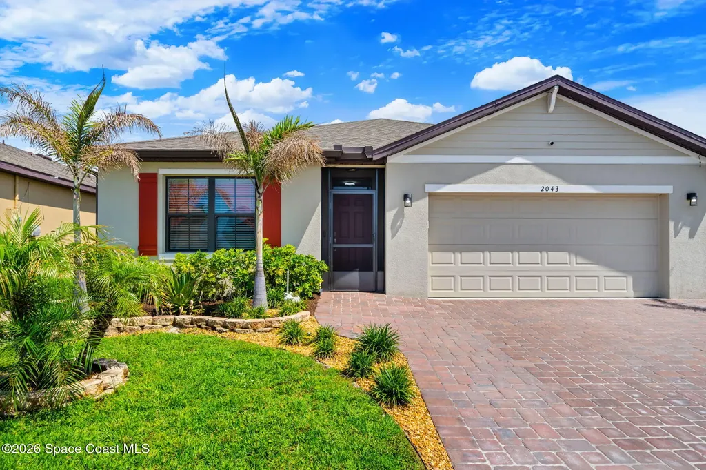 2043 Farmhouse Road SE Palm Bay FL 32909