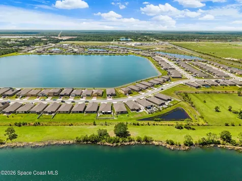 2043 Farmhouse Road SE Palm Bay FL 32909