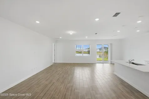 2285 Majorelle Drive NW Palm Bay FL 32907