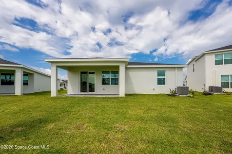 2285 Majorelle Drive NW Palm Bay FL 32907