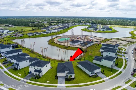 2285 Majorelle Drive NW Palm Bay FL 32907