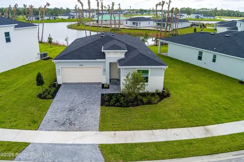 2285 Majorelle Drive NW Palm Bay FL 32907
