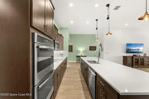5090 Hebron Drive Merritt Island FL 32953