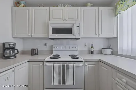 552 Seaport Boulevard Cape Canaveral FL 32920