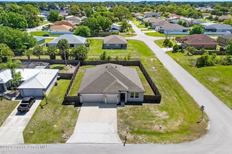 431 Fillmore Avenue NE Palm Bay FL 32907