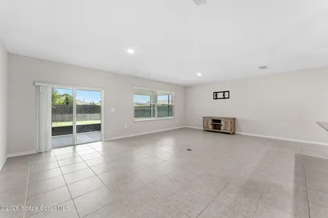 431 Fillmore Avenue NE Palm Bay FL 32907