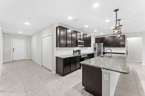 431 Fillmore Avenue NE Palm Bay FL 32907