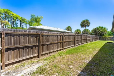 431 Fillmore Avenue NE Palm Bay FL 32907