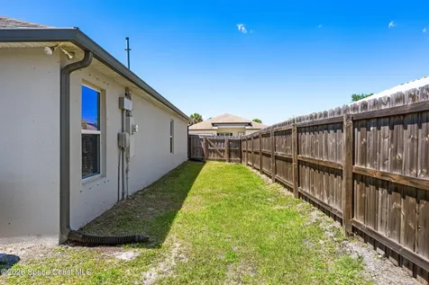 431 Fillmore Avenue NE Palm Bay FL 32907