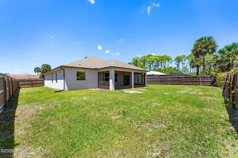 431 Fillmore Avenue NE Palm Bay FL 32907
