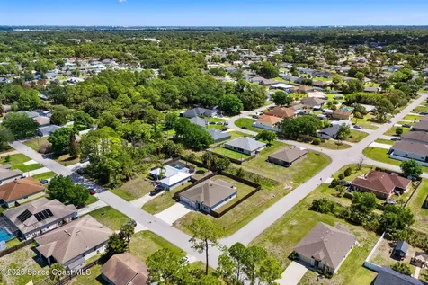 431 Fillmore Avenue NE Palm Bay FL 32907