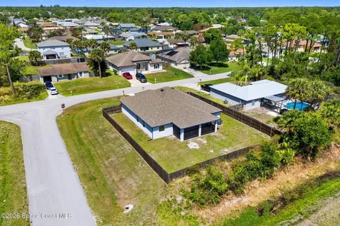 431 Fillmore Avenue NE Palm Bay FL 32907