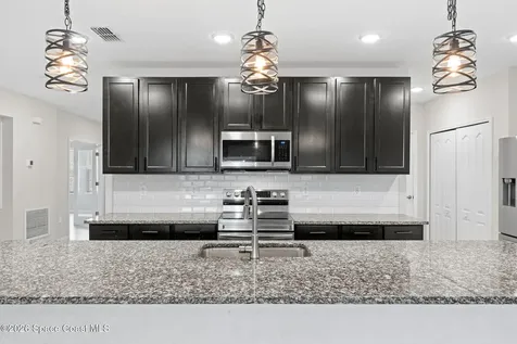 431 Fillmore Avenue NE Palm Bay FL 32907