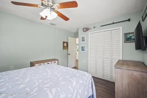 1377 Earl Drive Merritt Island FL 32952
