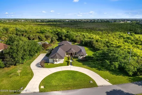 4010 Turkey Point Drive Melbourne FL 32934