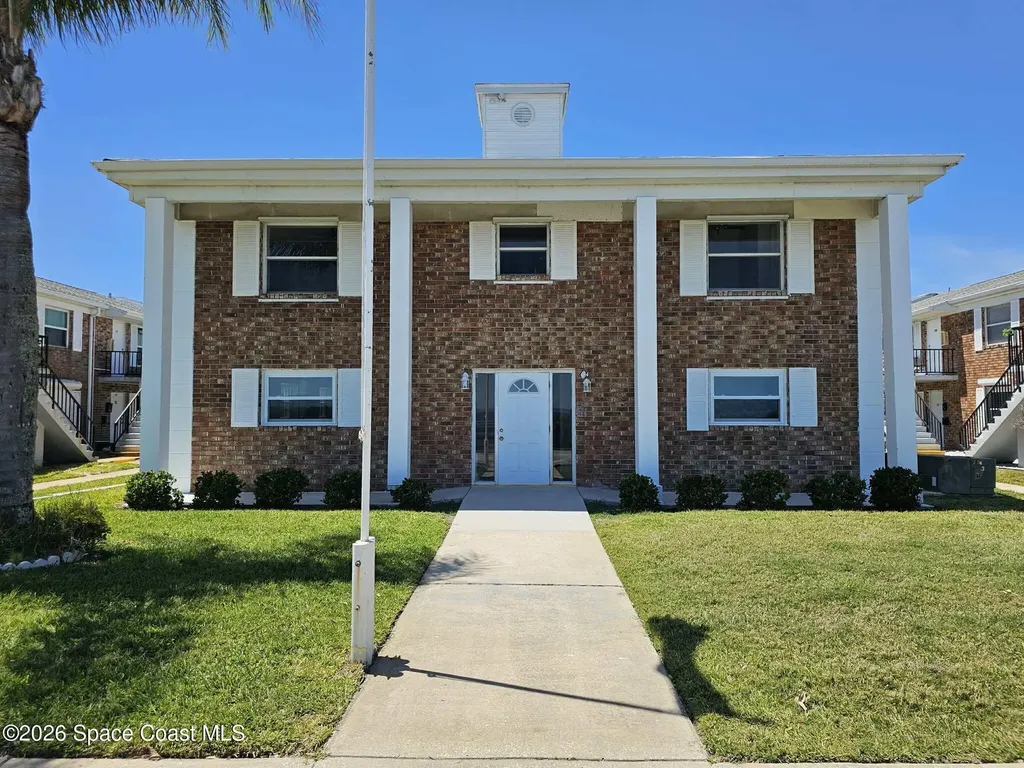 190 E Olmstead Drive Titusville FL 32780