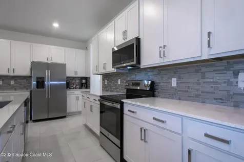 560 Veridian Circle NW Palm Bay FL 32907