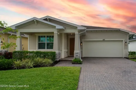 560 Veridian Circle NW Palm Bay FL 32907