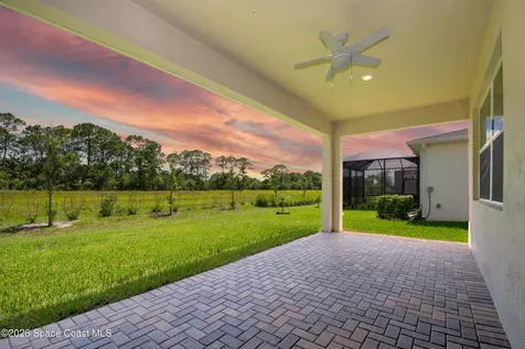 560 Veridian Circle NW Palm Bay FL 32907