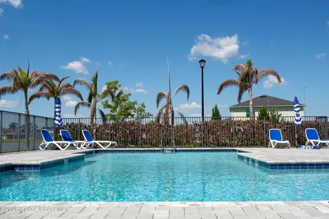 560 Veridian Circle NW Palm Bay FL 32907