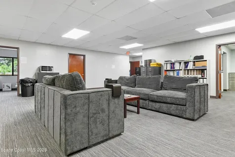 2725 Center Place Melbourne FL 32940