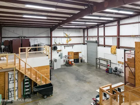2725 Center Place Melbourne FL 32940