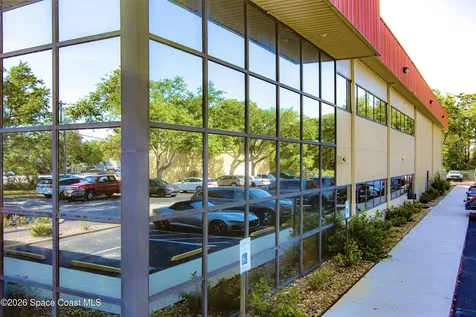 2725 Center Place Melbourne FL 32940