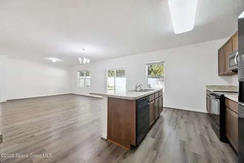 103 Cinnamon Oak Drive Deland FL 32724