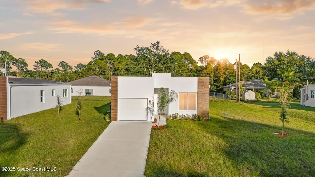 3148 Slama Avenue SE Palm Bay FL 32909