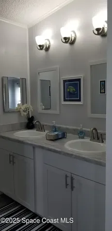843 Sapodilla Drive Barefoot Bay FL 32976