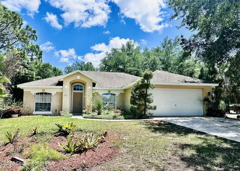 1563 Hamilton Avenue SW Palm Bay FL 32908