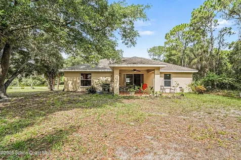 1563 Hamilton Avenue SW Palm Bay FL 32908
