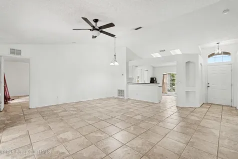 1563 Hamilton Avenue SW Palm Bay FL 32908