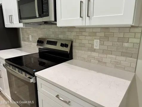 581 Toynbee Road SW Palm Bay FL 32908