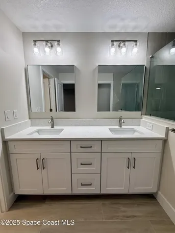 581 Toynbee Road SW Palm Bay FL 32908