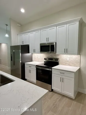 581 Toynbee Road SW Palm Bay FL 32908