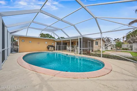 1199 Yacht Club Boulevard Indian Harbour Beach FL 32937