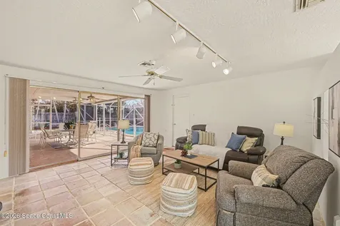 1199 Yacht Club Boulevard Indian Harbour Beach FL 32937