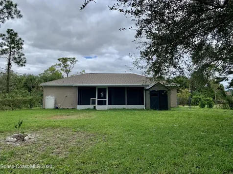 890 Serenade Street NW Palm Bay FL 32907