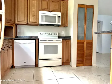 890 Serenade Street NW Palm Bay FL 32907