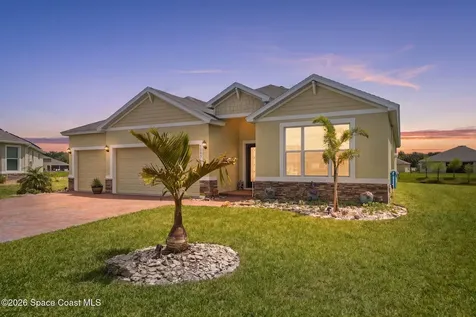 5285 2nd Manor Vero Beach FL 32968
