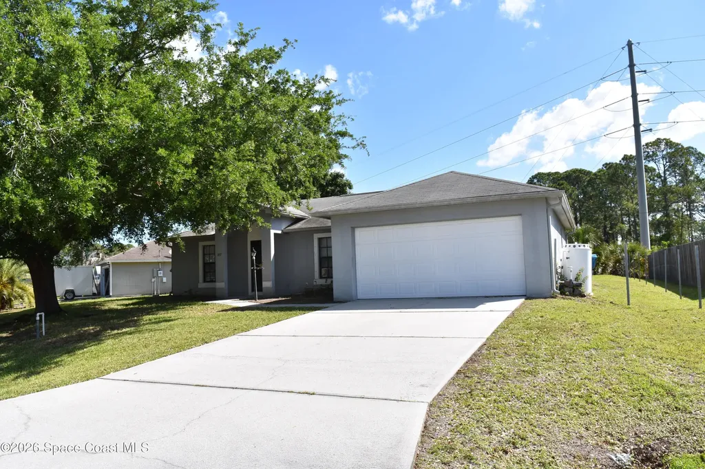 247 High Road NW Palm Bay FL 32907
