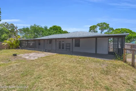 497 Melrose Lane Sebastian FL 32958