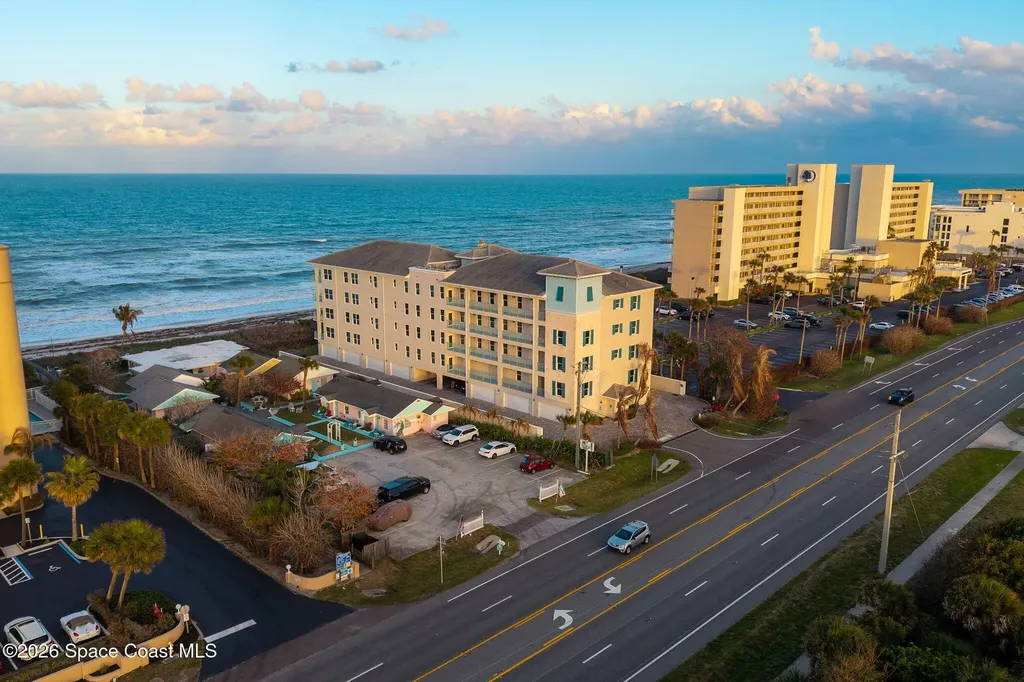 1725 N Highway A1a Indialantic FL 32903