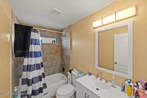 466 El Dorado Avenue SE Palm Bay FL 32909