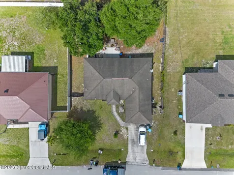 466 El Dorado Avenue SE Palm Bay FL 32909