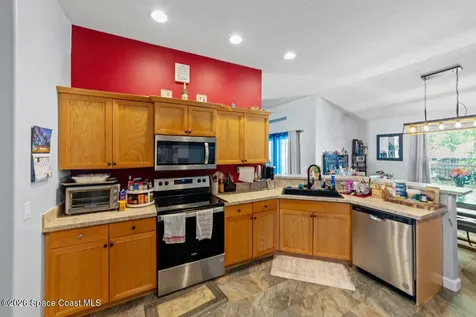 466 El Dorado Avenue SE Palm Bay FL 32909