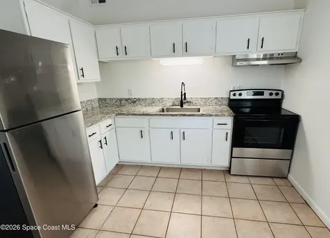 39 Cedar Avenue Cocoa Beach FL 32931