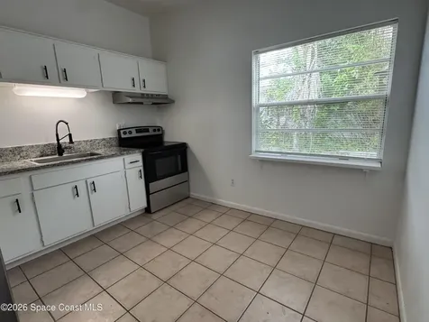 39 Cedar Avenue Cocoa Beach FL 32931